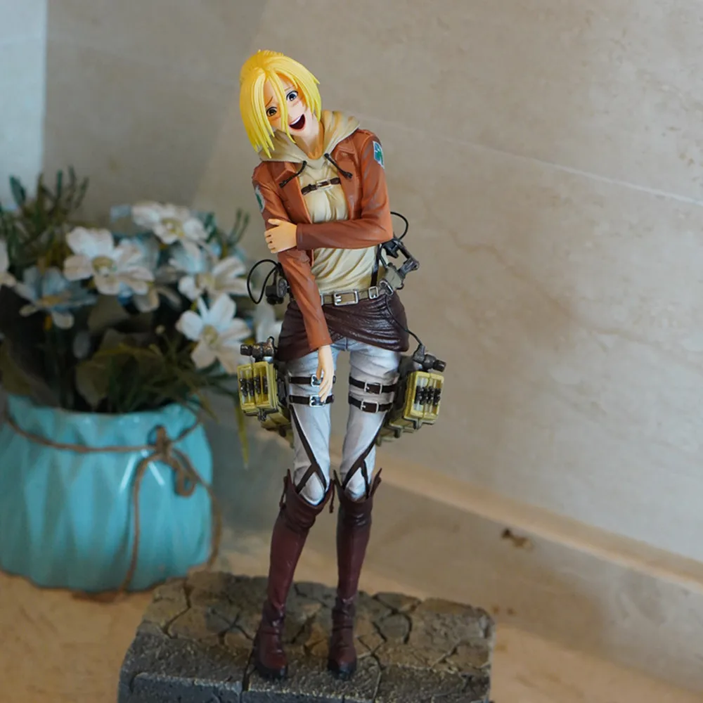 feroce-titanesse-annie-leonhart-version-gk-theme-l'attaque-des-titans-figurine-en-pvc-de-29-cm-modele-de-statue-cadeau-de-collection