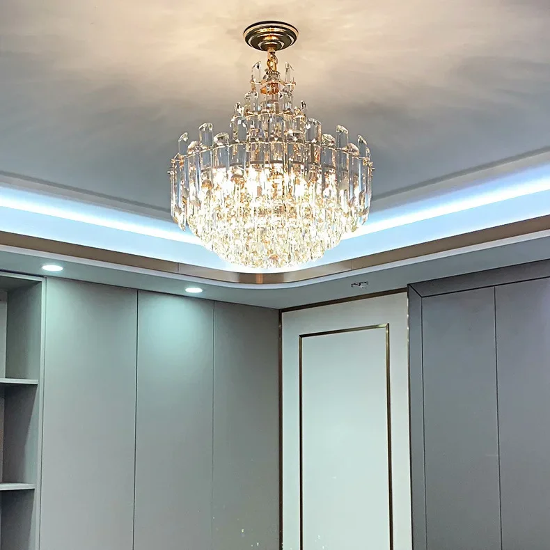 Post-modern light luxury living room, simple and luxurious atmosphere villa, new Internet celebrity bedroom crystal chandelier