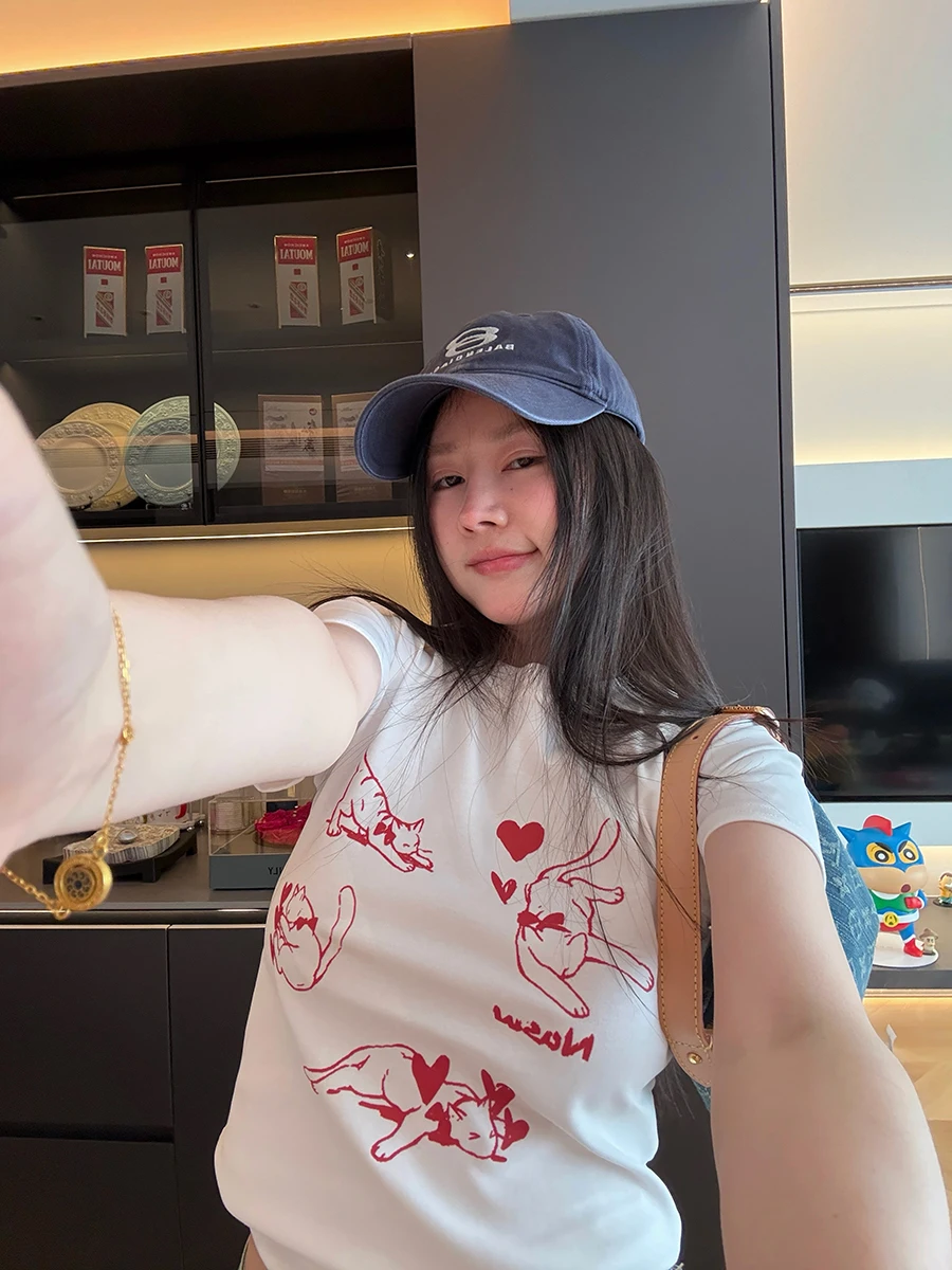 

Летняя корейская футболка Matou для женщин, повседневный универсальный топ в стиле Sweet Heart Spicy Girl, другие материалы, 00% хлопок