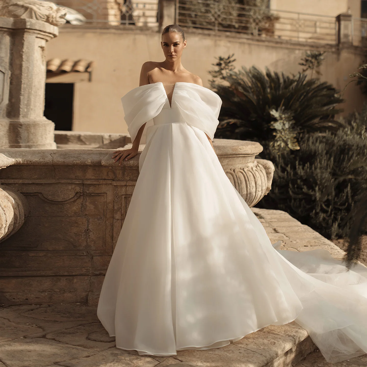 

Sharon Said High Quality A-Line Strapless Off White Wedding Dress 2025 Simple Chapel Train Bride Gowns SW288 Customized