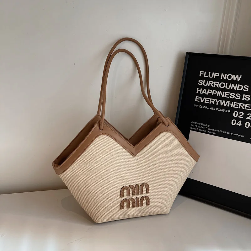 

High-Capacity Tote Bag, Women's Handbag with Elegant and Temperament Style, Light Luxury Brand