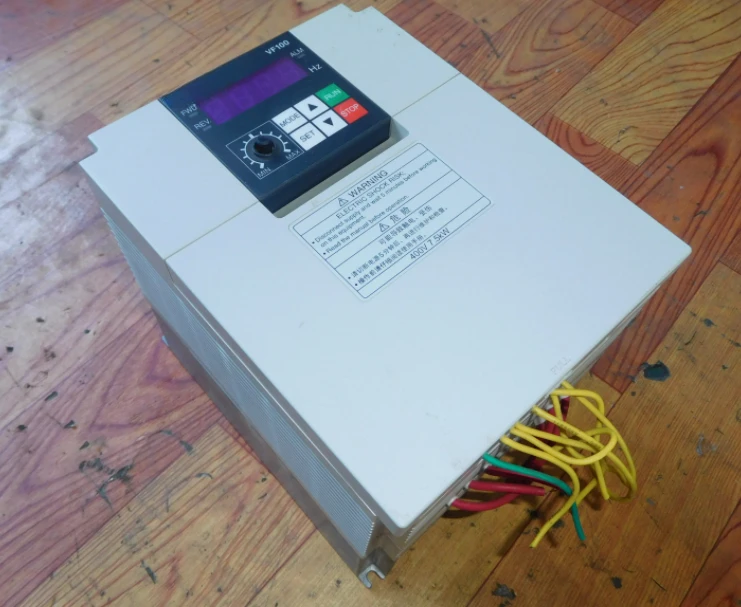 AVF100-0754  7.5KW/380V   inverter ,  In good working condition, free shipping