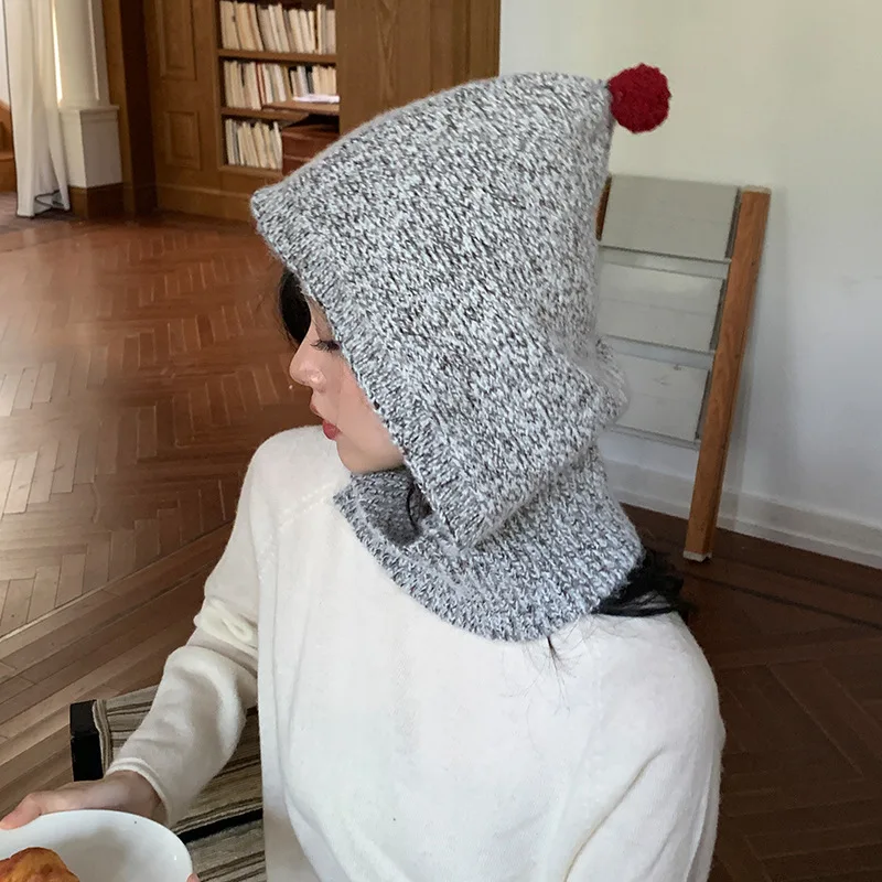 Koreanische Mischfarben-Mode-Pullover-Balaclava-Mütze mit Pompon-Design, Winter-Knopf-Halswärmer, integrierte warme Strickmütze für Damen – Detail 4