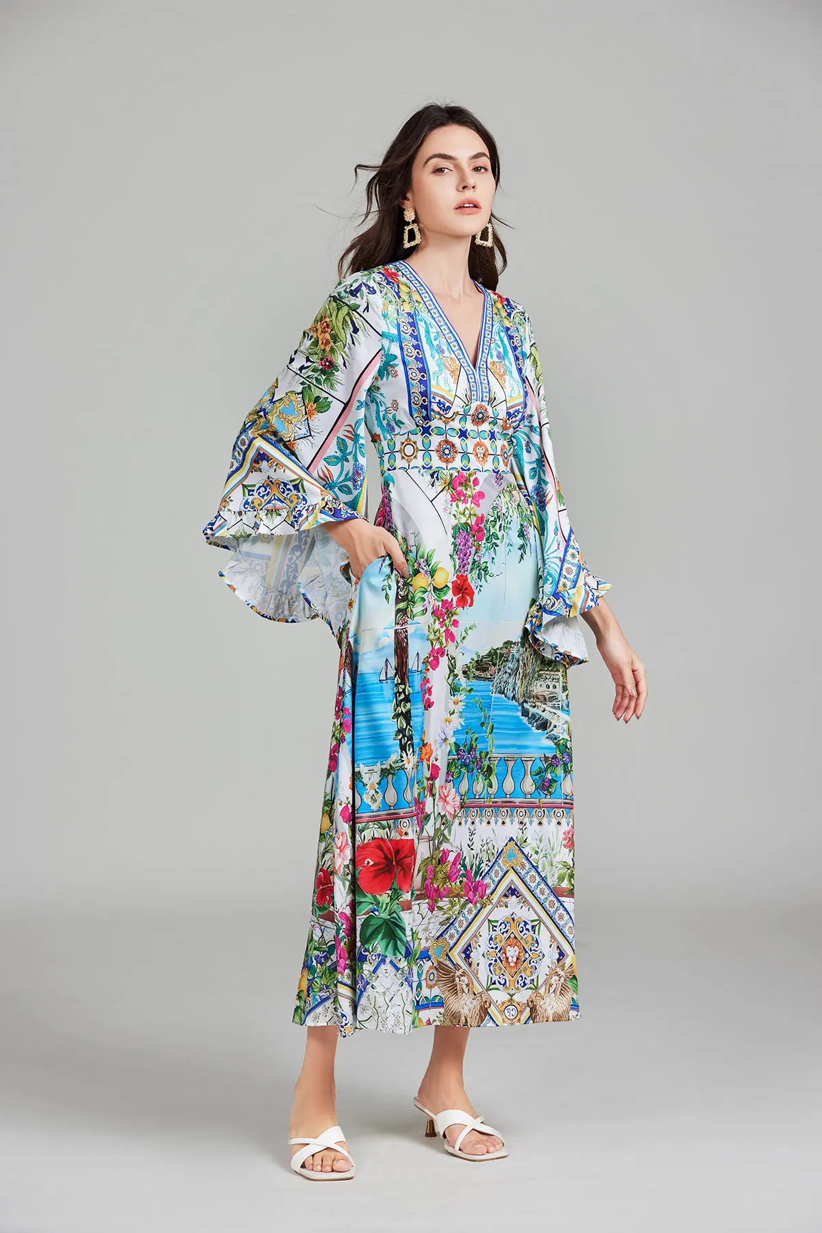 New Autumn Runway Gorgeous Flower Holiday Maxi Clothes Women\'s V Neck Flare Sleeve High Waist Flower Print Boho Long Dress