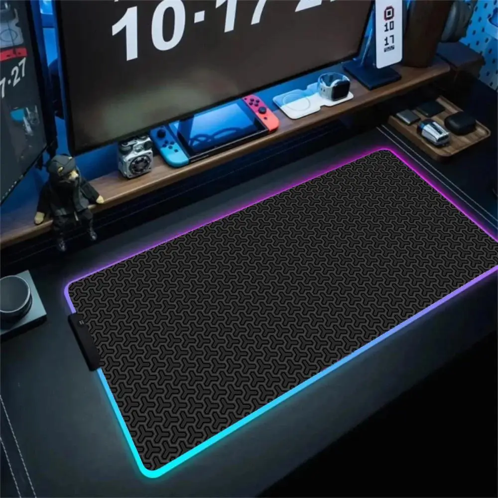 

Polygonal Art Mouse Pad XXL RGB Gaming Mouse Pad Gamer Accessories Large LED Light Mousepads PC Computer Desk Mat with Backlit