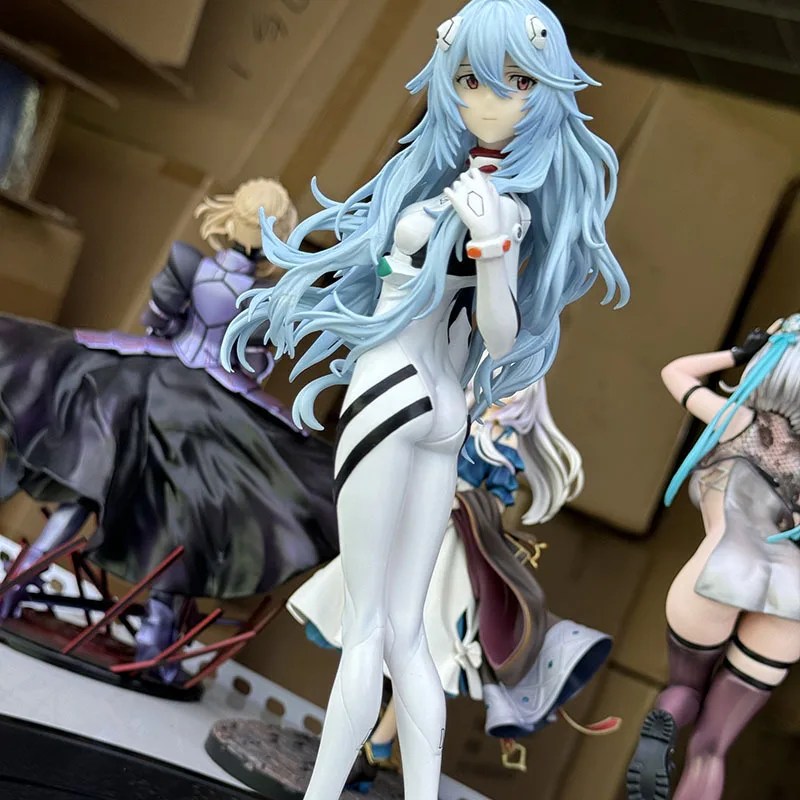 Bandai 25Cm Anime NEON GENESIS EVANGELION EVA Ayanami Rei Pakaian Ketat Rambut Panjang Putih Figur Aksi Model Boneka Hadiah Mainan Anak-anak