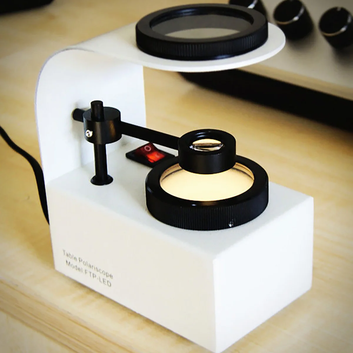 FTP-LED 宝石用偏光鏡 49 ミリメートル偏光子光学観察ツール宝石用偏光鏡温白色 LED 冷光源