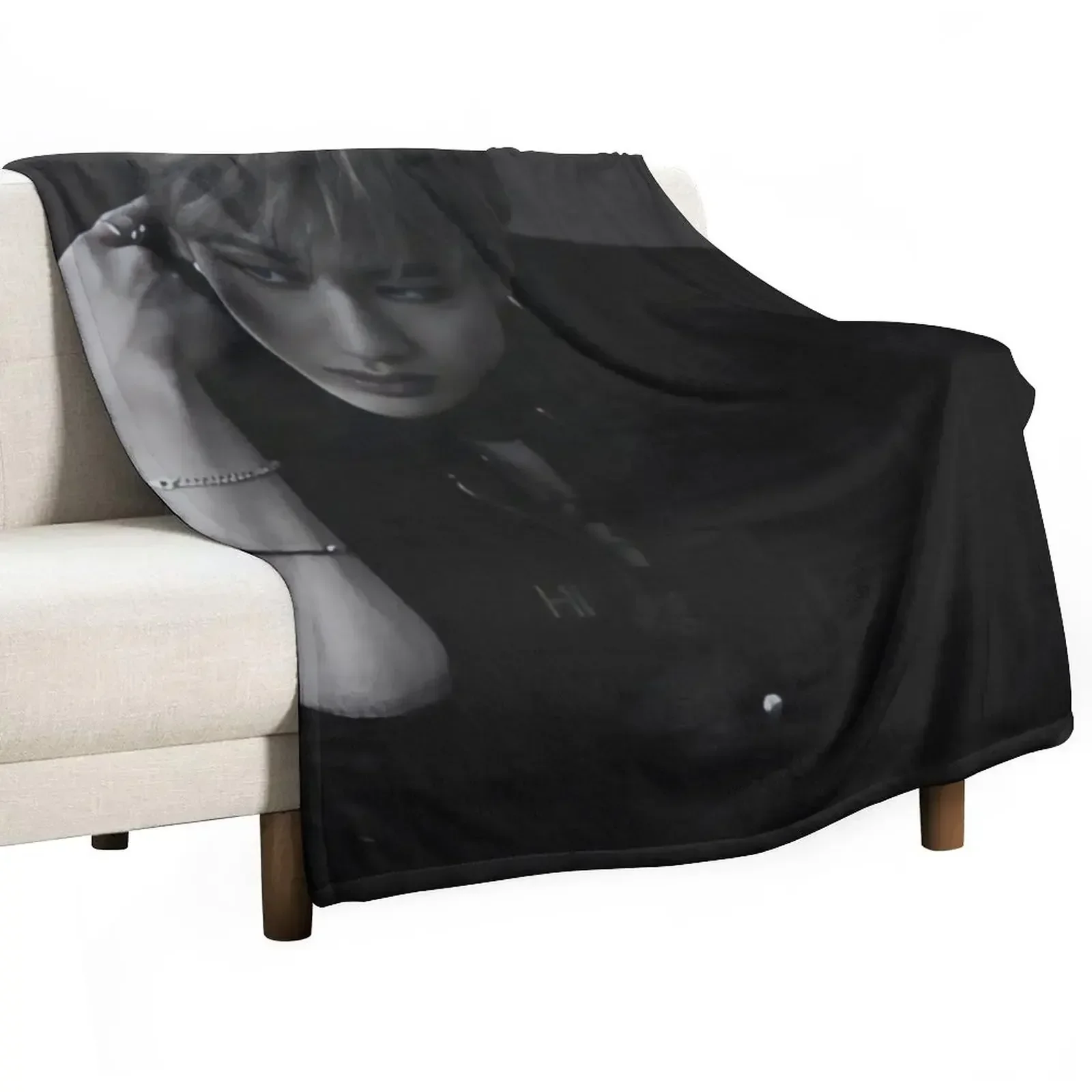 Bang Chan Throw Blanket Luxury Designer Quilt Blankets