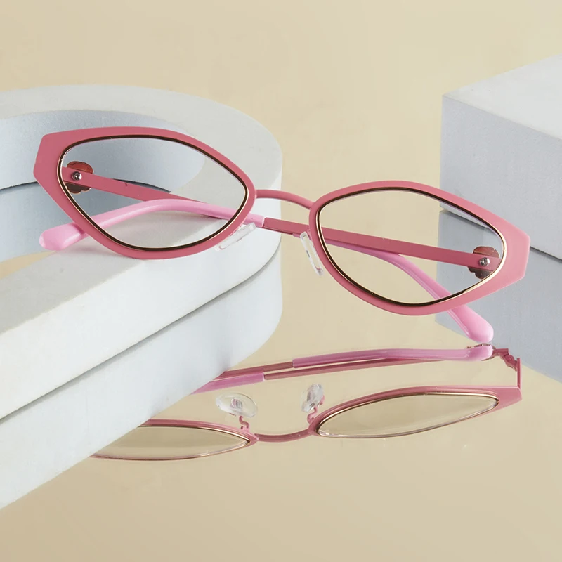 1 Stück modische Damenbrille ohne Sehstärke, neue High-End-Metallblume, einzigartiges Design, Dekoration, geeignet für den täglichen Gebrauch, Inte