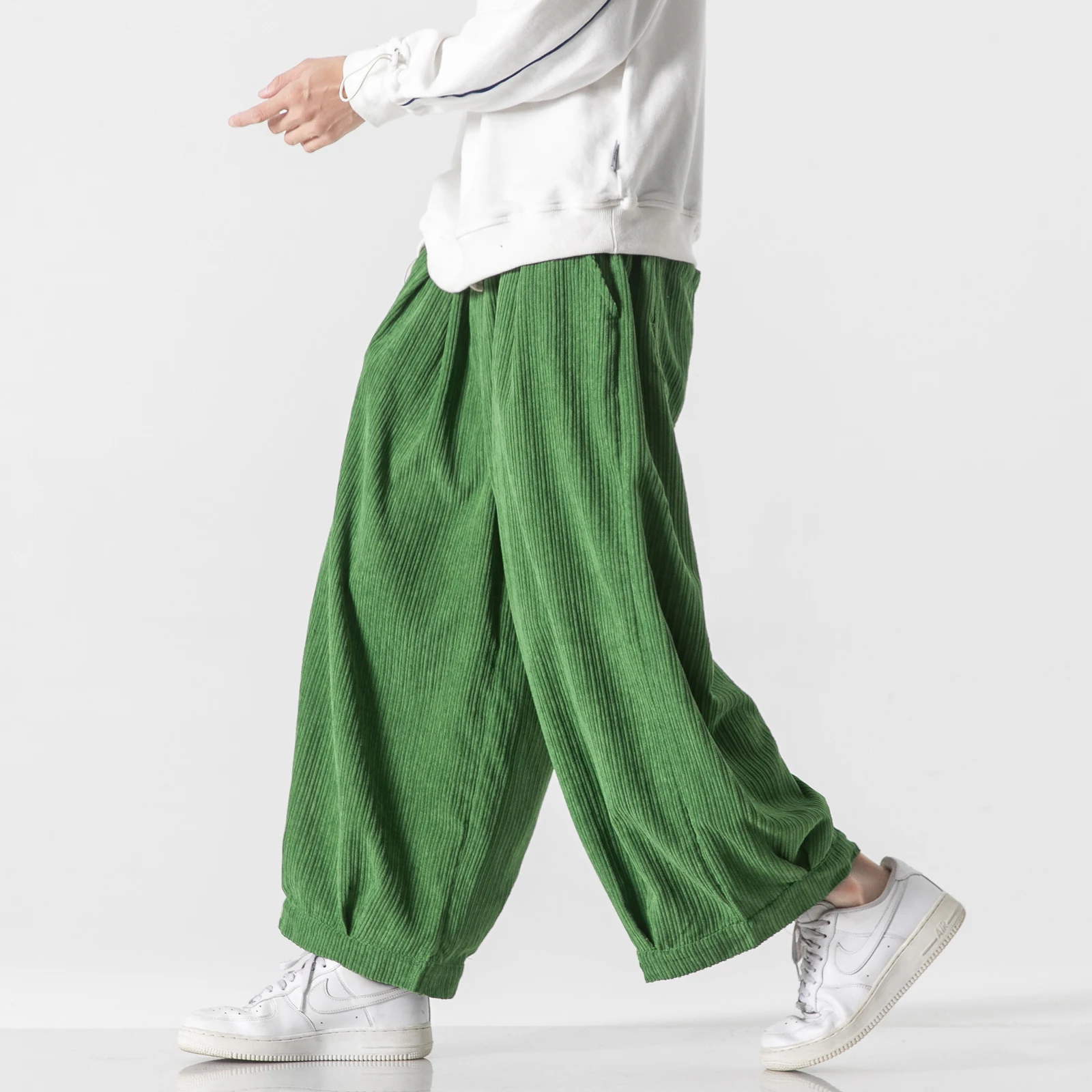 Streetwear Jogger Pants Men‘s Streetwear Casual Harem Pants Male Trouser Solid Color Pants Oversized Man Corduroy Clothing