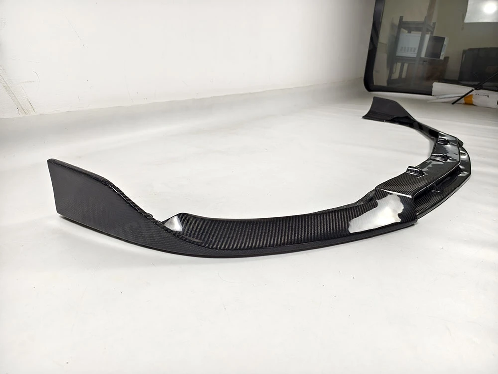 Carbon Fiber For Benz CLS Class W218 CLS63 AMG Sedan 4 Door 2015-2017 Front Lip Spoiler Bumper Chin Shovel Car Styling Body Kits