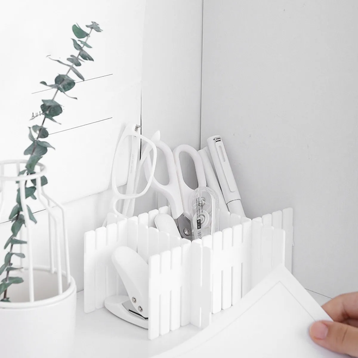 

Набор из 4 пластиковых регулируемых разделителей для ящиков 32,4x7 см, без повреждений при установке, свободная комбинация для дома