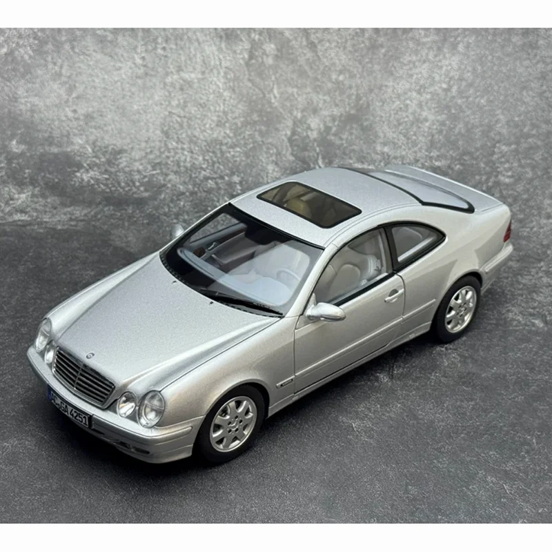 NOREV 1:18 Scale C208 CLK 2000 Coupé Alloy Car Model Premium Gift Collectible Desktop Ornament Toy Souvenir