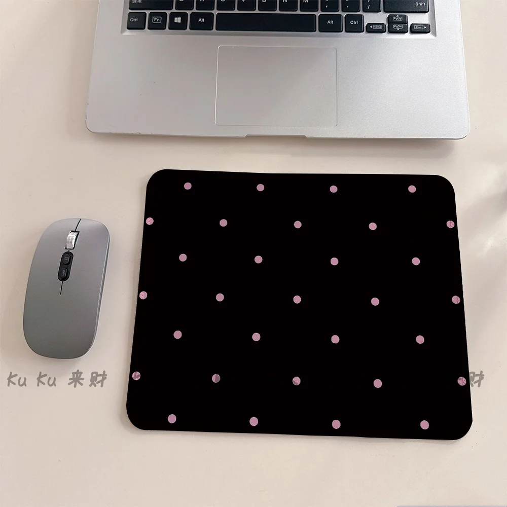 Polka Dots Black Leather Desk Pad Mouse Protector Non-Slip Small Mouse Pad Home Office Desk Mat PU Leather Pc Laptop Desk Pad