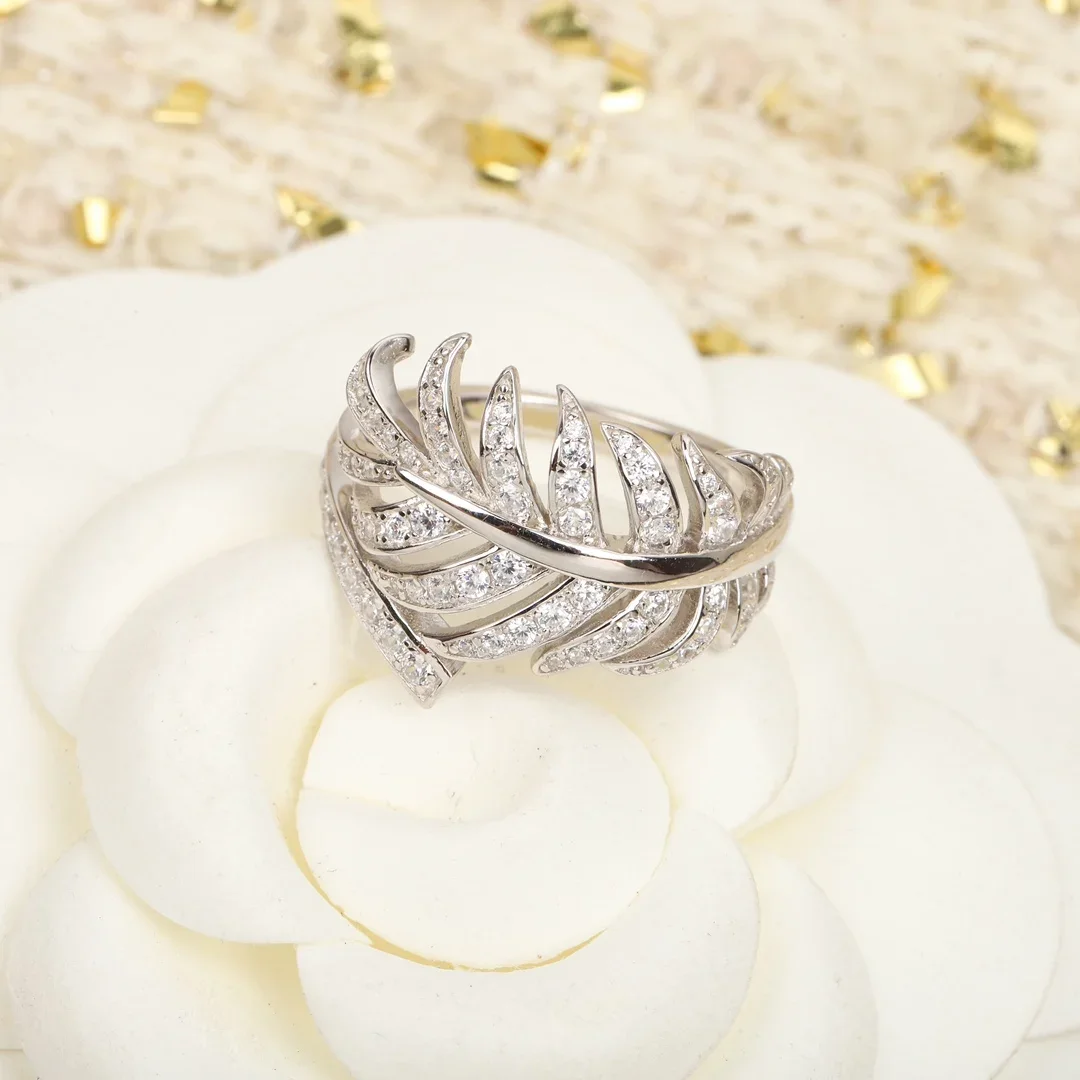 

Hot Europe America Brand Designer 925 Silver Leaf Full Diamond Ring Women Top Quality Luxury Jewelry Trend