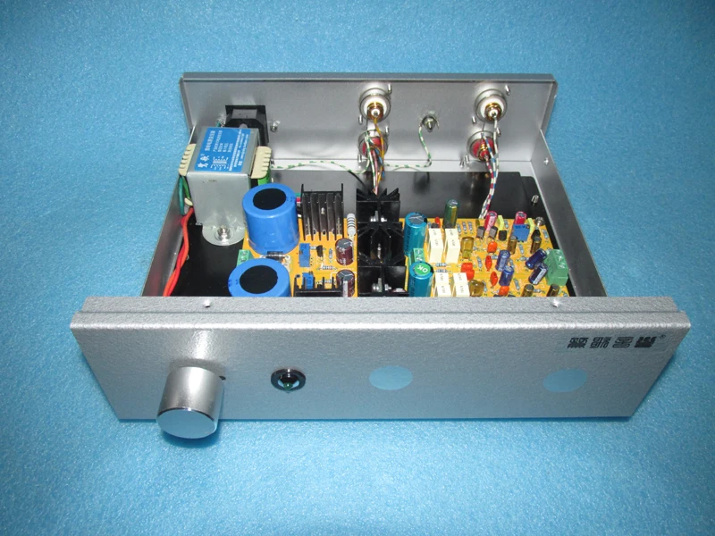 HiFi 2SK30A FET, direct coupled input MM vinyl cartridge equalizing amplifier, low distortion LM317 C547B/C557B