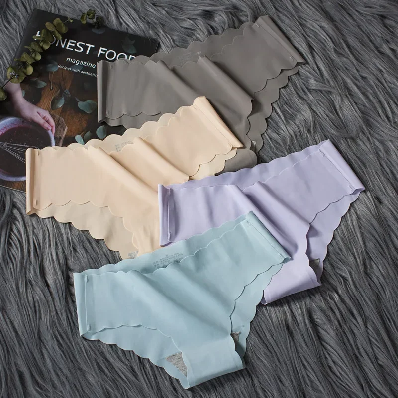 

Underwear with Pure Cotton Crotch for High-end Ice Silk Seamless Women's Girls Female Wave Edge Underpants Girls Comfortable