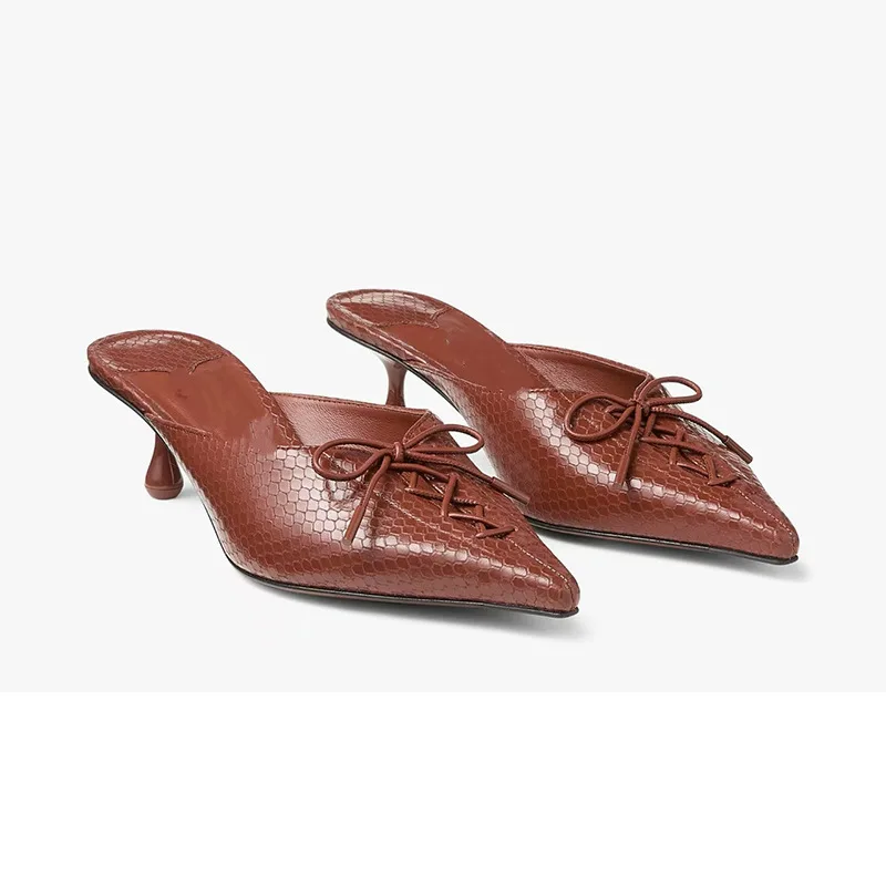 

Women's Crocodile-Embossed Leather Pointed-Toe Mule Heels with Bow Detail Elegant and Chic Footwear Versatile and Stylish Choice