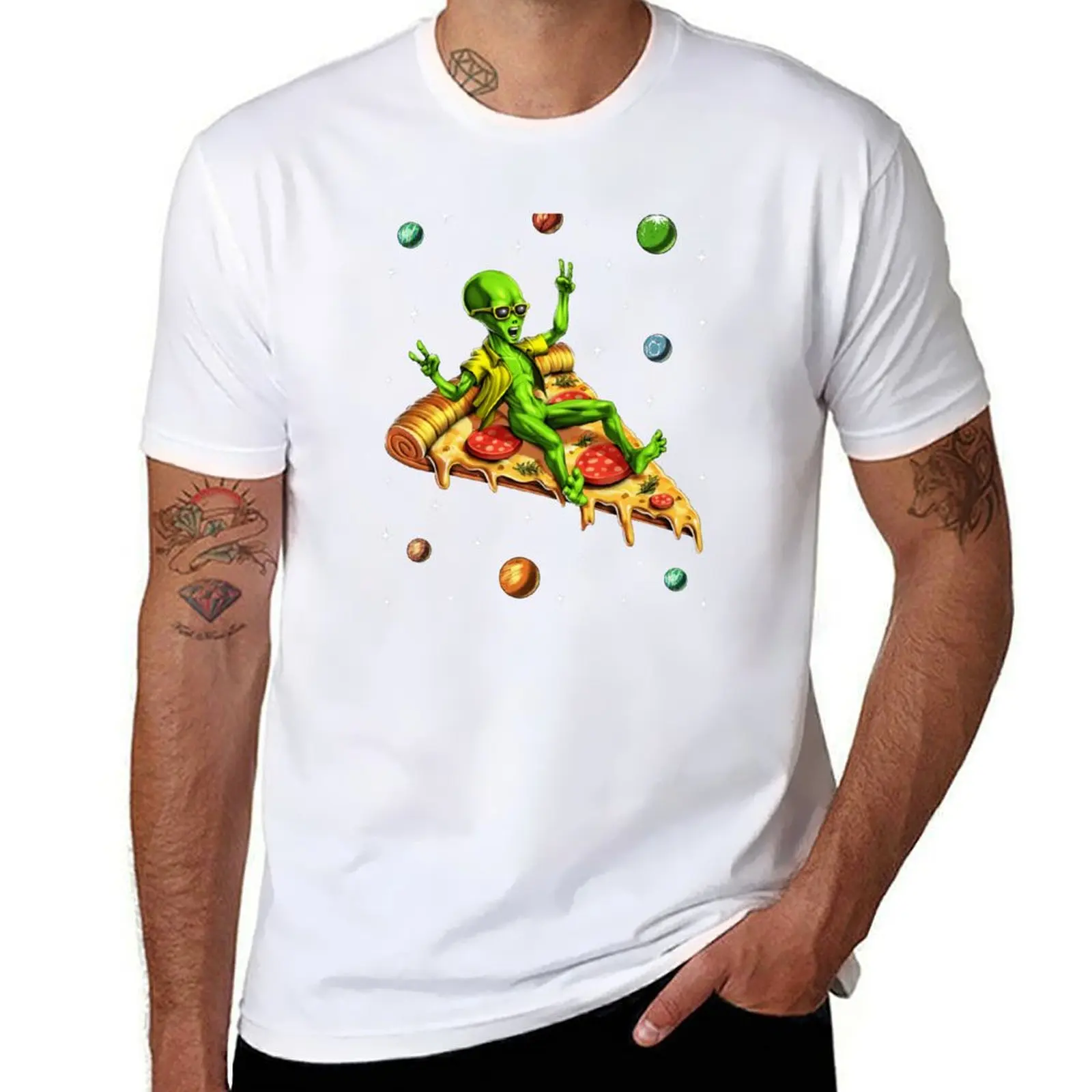 

Alien Riding Pizza T-Shirt man t shirt summer man t shirt designer T-Shirt