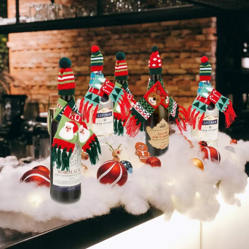 Christmas Wine Bottle Cover Knit Sweater Wine Bottle Decor Cute Santa Claus Elk Scarf Hat Decor Christmas Party Table Decoration