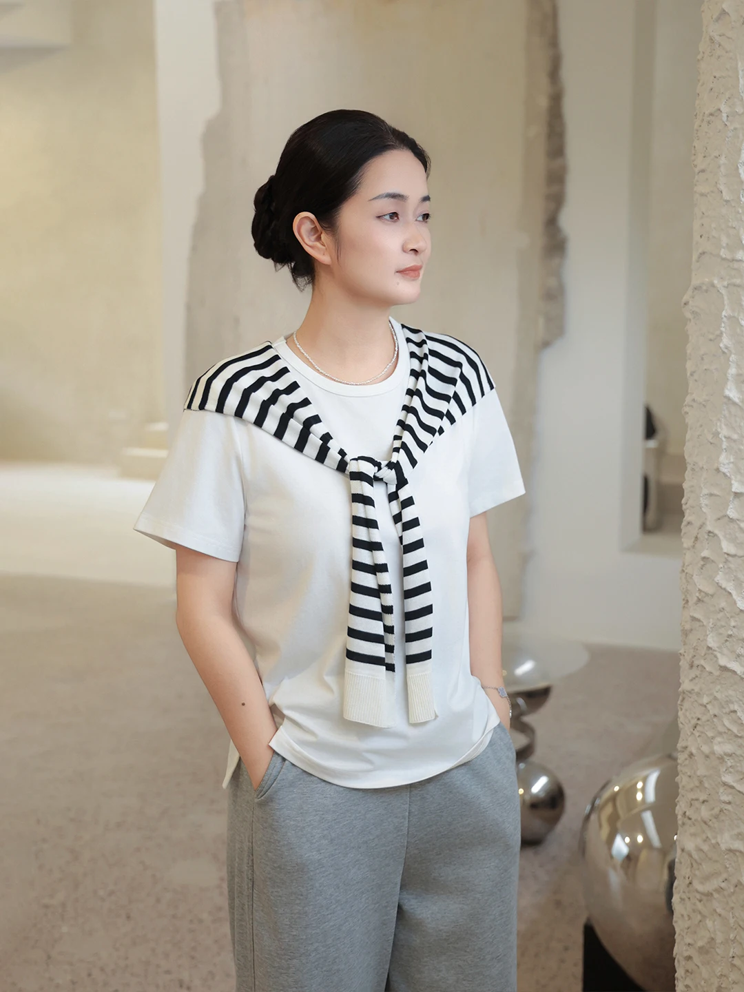 

Cotton Linen Women's ort Sve T-irt Ribbed Thin Summer Casual round Ne Top Comfortable Breathable Sweat Absorbent