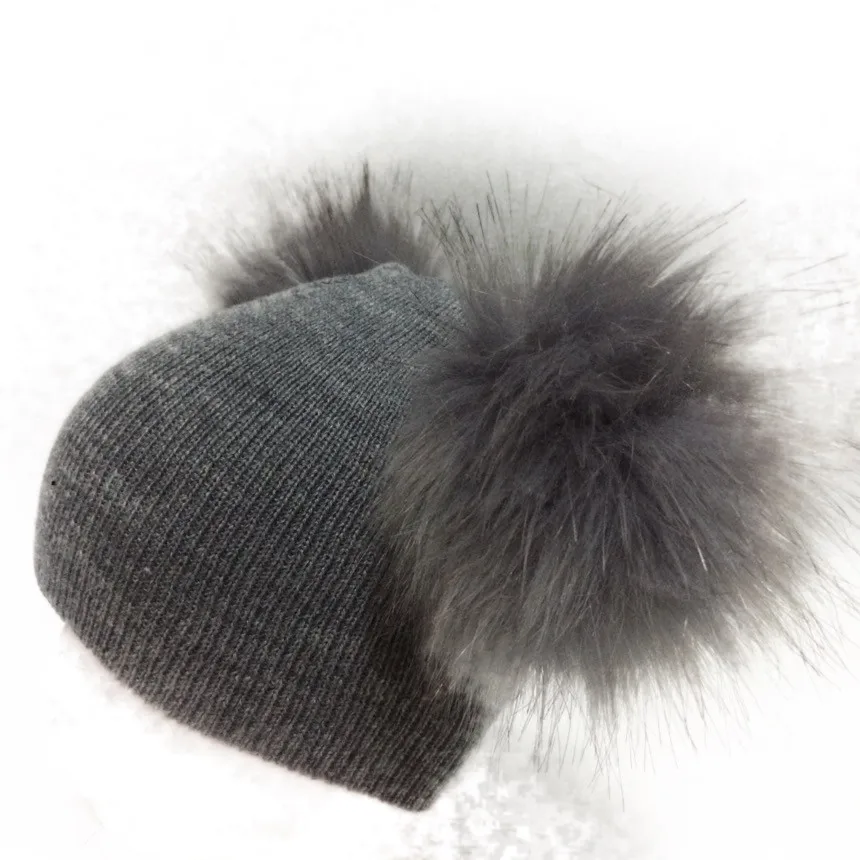 Berretto per le orecchie berretto invernale per bambini neonato cappello in lana sintetica per bambini berretto con due doppi pom pom ear per