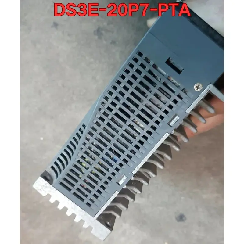 Second-hand DS3E-20P7-PTA servo drive in good working condition Latest Pricing for 2026