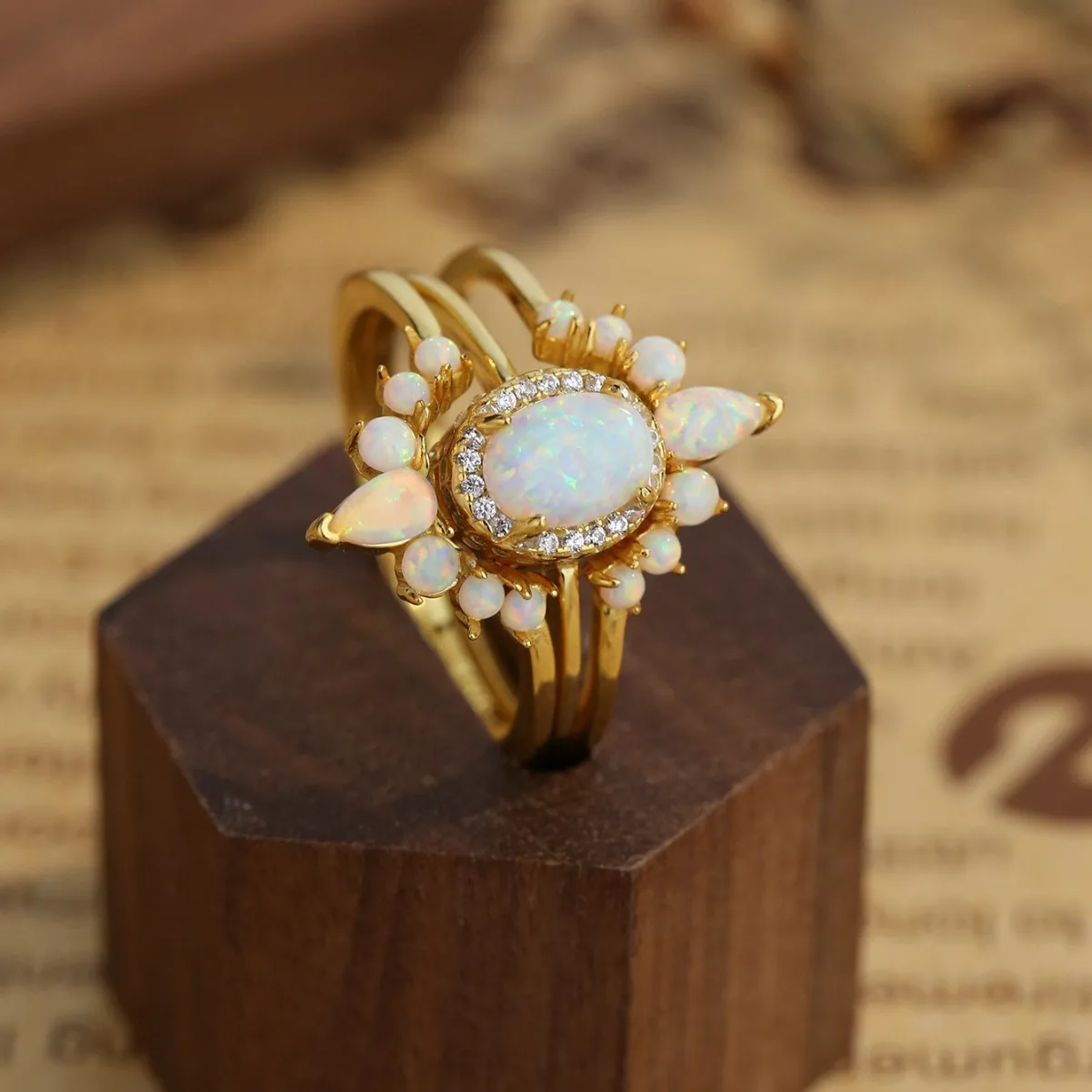 

2025 Лидер продаж S925 Серебряное австралийское сокровище круглое кольцо модное кольцо для женщин