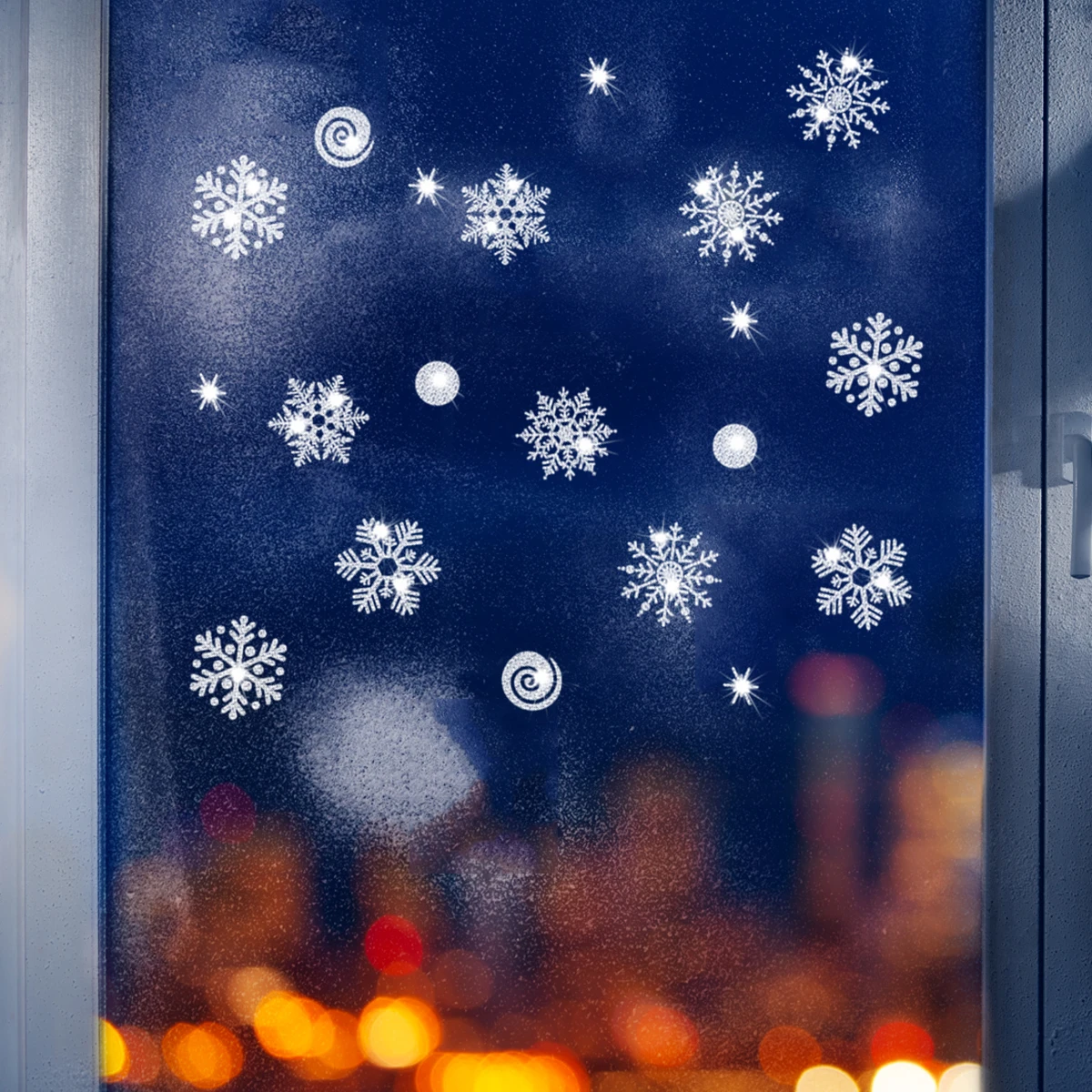 

4 Pcs Transparent Snow Window Stickers Xmas Snowflake Indoor Christmas Decorations