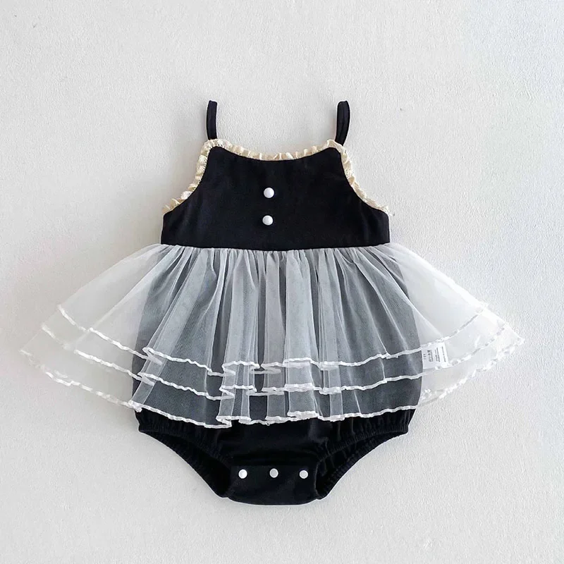 

2025 New Summer Newborn Baby Girls Romper Sleeveless Cotton Mesh Splicing Korean Style Climbing Suit 0-24M Children Clothes