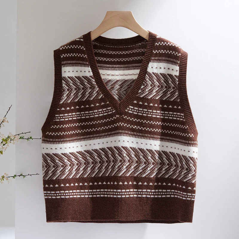 

Large size women's knitted cashmere sweater fashionable autumn Bordeaux collar wave element soft and comfortable casual versatil