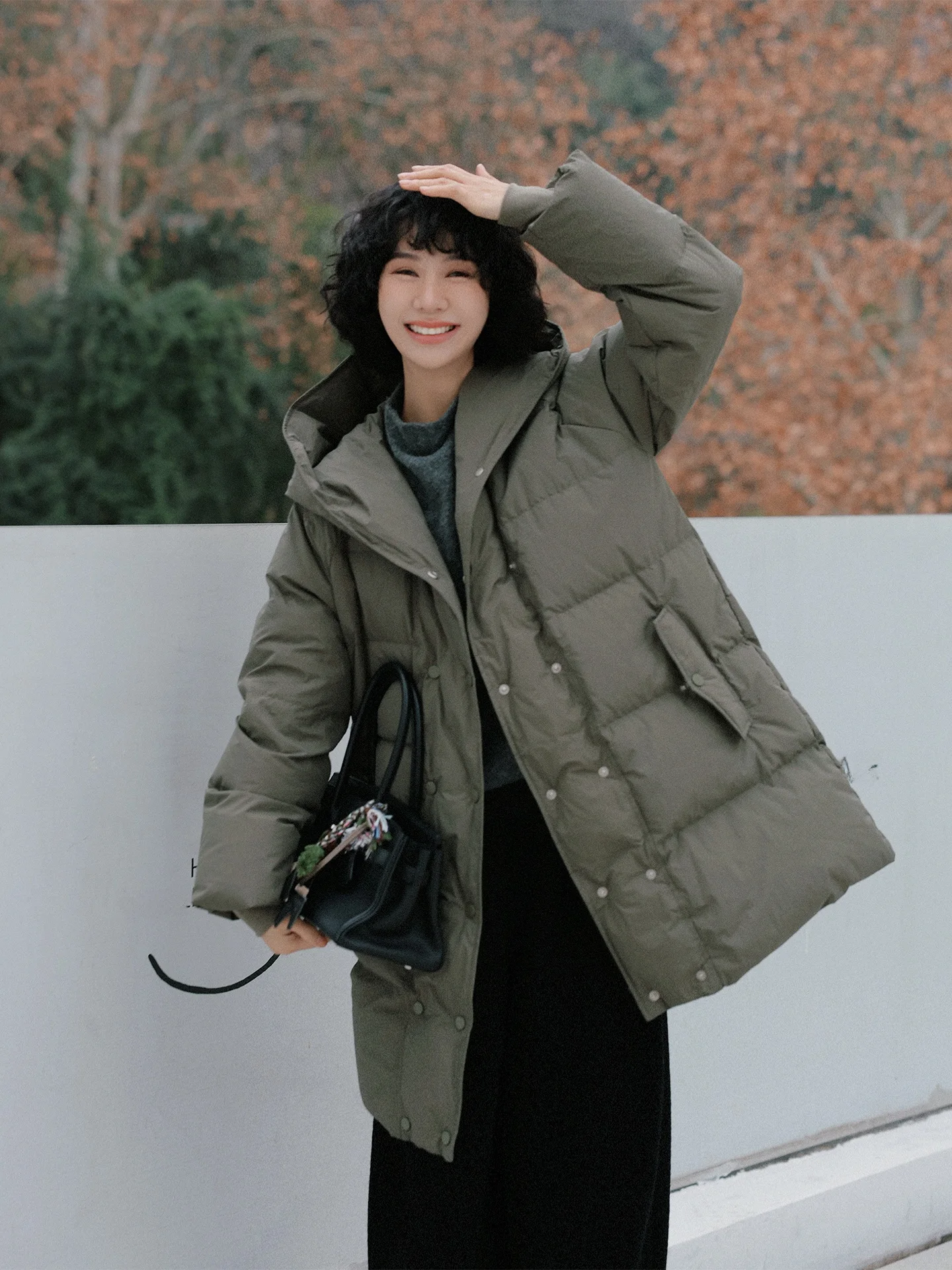 

Женская зимняя куртка с капюшоном из белого гусиного пуха, маленький размер, на двойной ряд пуговиц, повседневная, теплая, удлиненная