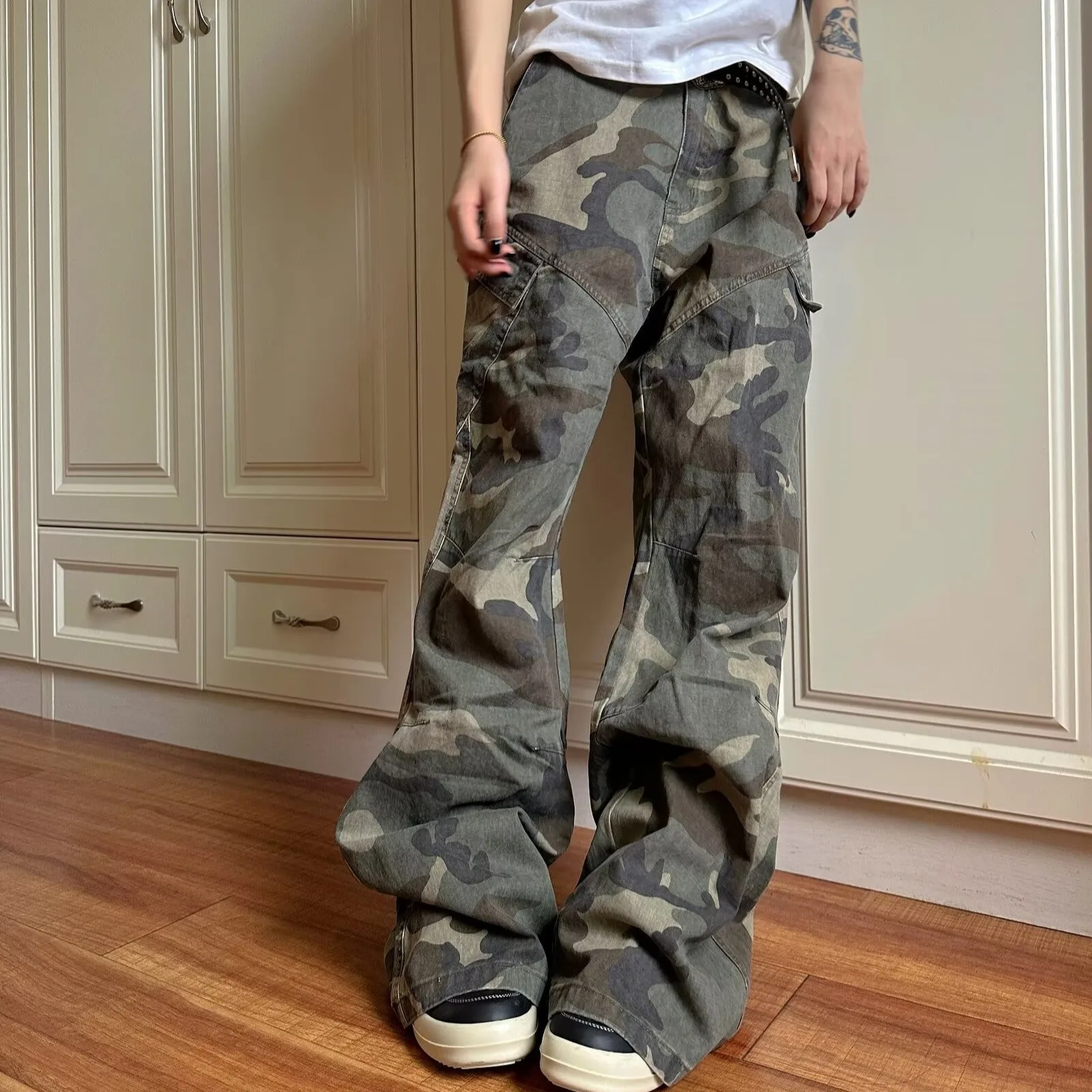Trendy Autumn American Camouflage Cargo For Men, High Street Vintage Multi-Pocket Pleated Loose Straight-Leg Casual Versatile
