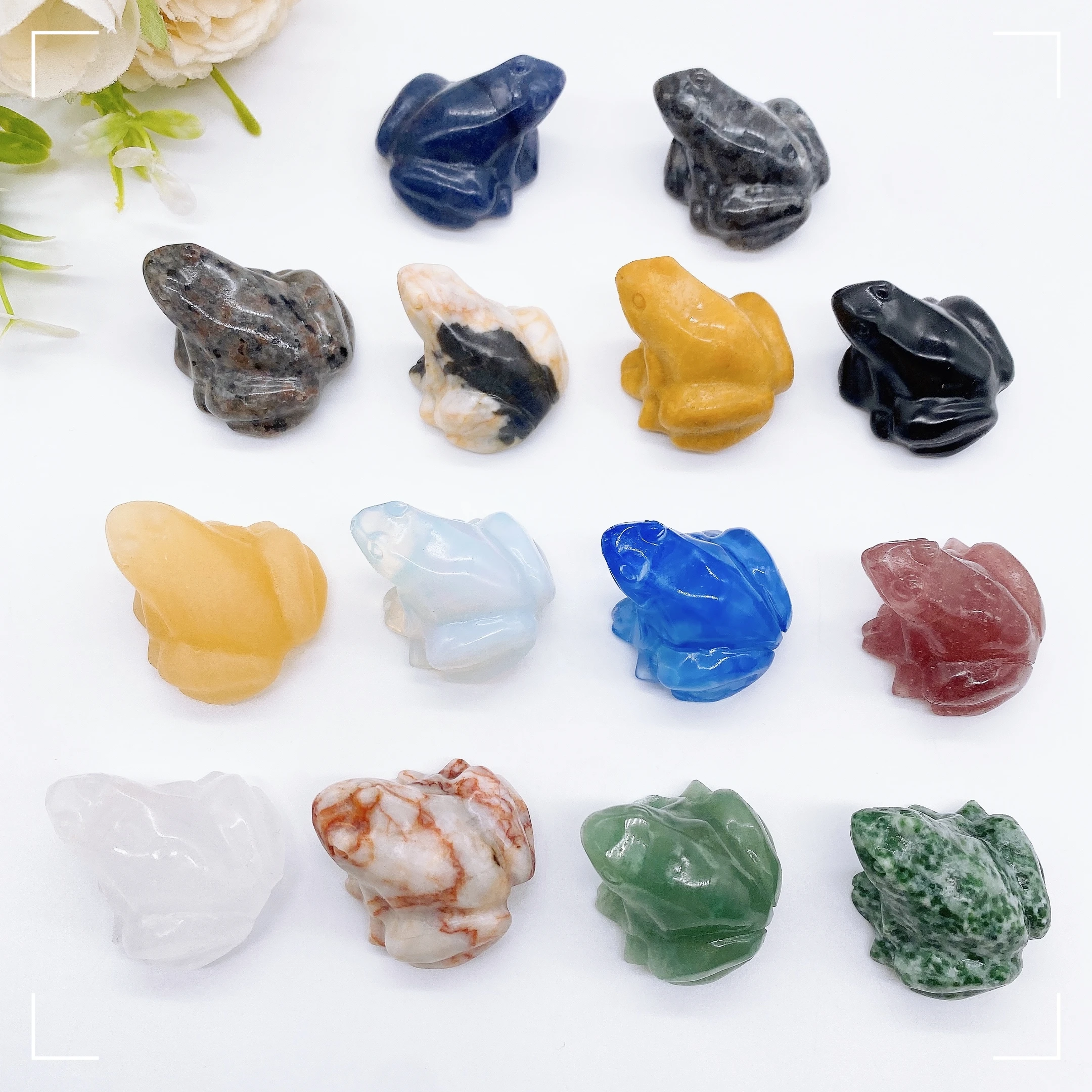 

Natural Crystal Frog Statue Hand Stones Carved Animals Crafts Reiki Healing Crystals Aquarium Room Ornament Home Decoration Gift