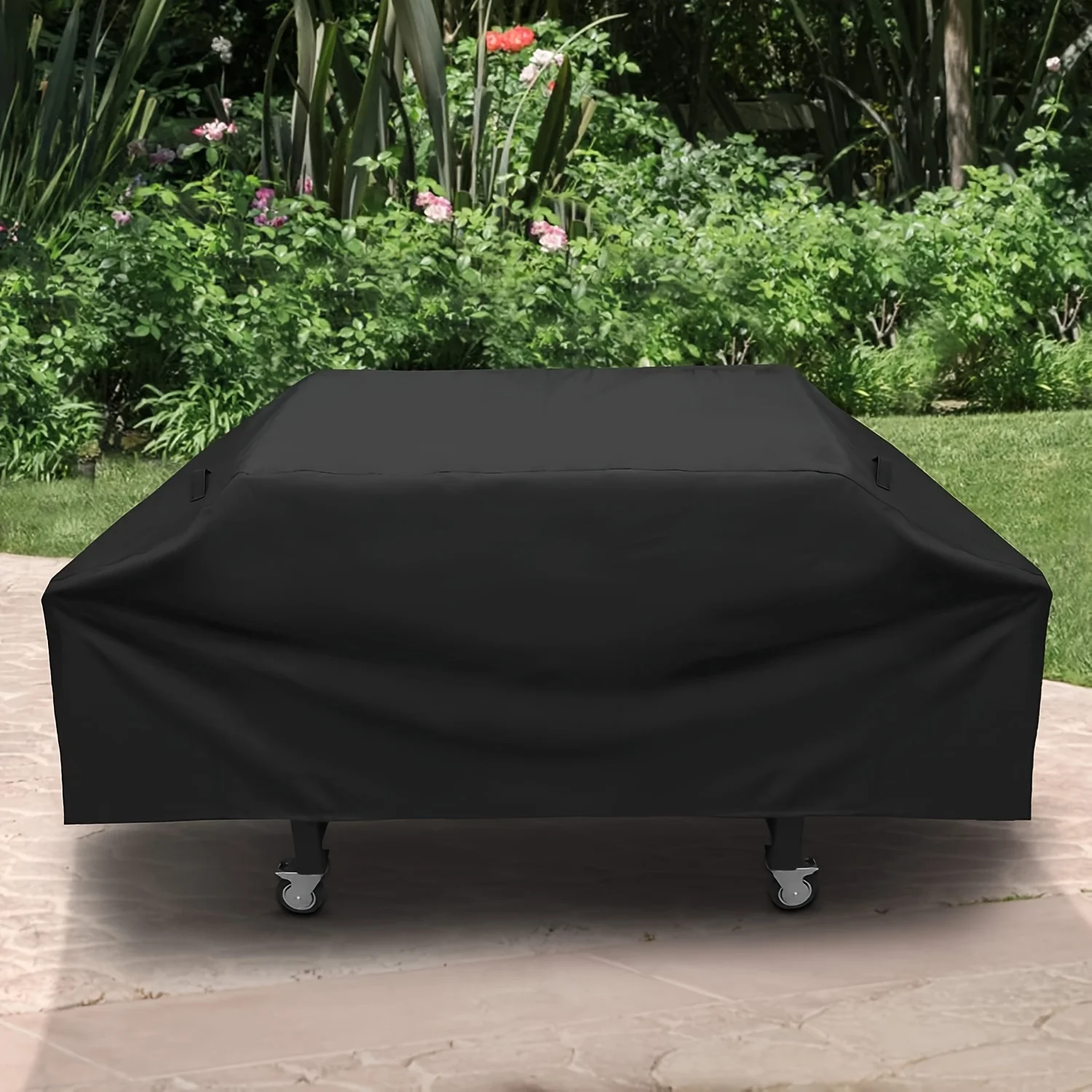 BBQ Cover: 210D Oxford Fabric BBQ Cover with UV Protection, Dust Resistance, Tear Resistance, and Weather Resistance.
