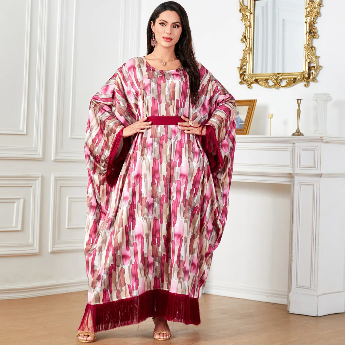 

Dubai Fashion Batwing Sleeve Tassel Evening Party Abayas Saudi Print Belted Dresses Oversized Maxi Robe Moroccan Women Kaftan