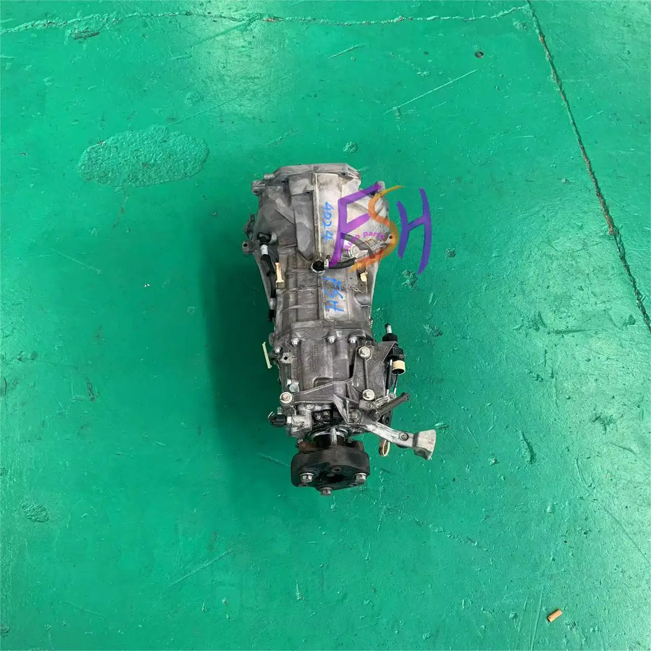 中古4D24エンジン対応 4速2WDギアボックス 4D24トランスミッション