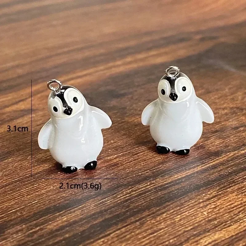 6Pcs/Pack Small Kawaii Penguin Resin Charms Mini 3D Animal Pendants DIY Jewelry Making Parts For Earrings Necklace Keychain