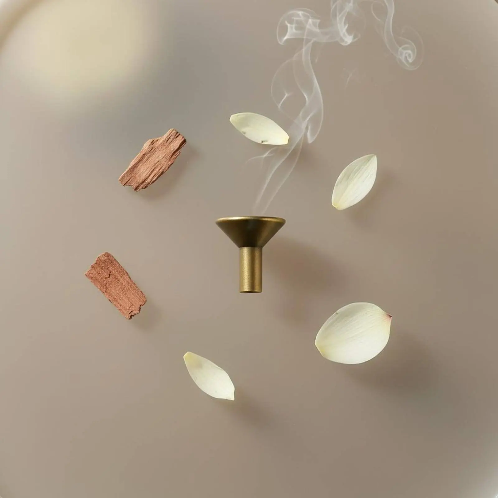 

Backflow Aroma Cone Holder Polished Finish Metal Backflow Aroma Spout Brass Censer Base Small Design for DIY Lovers