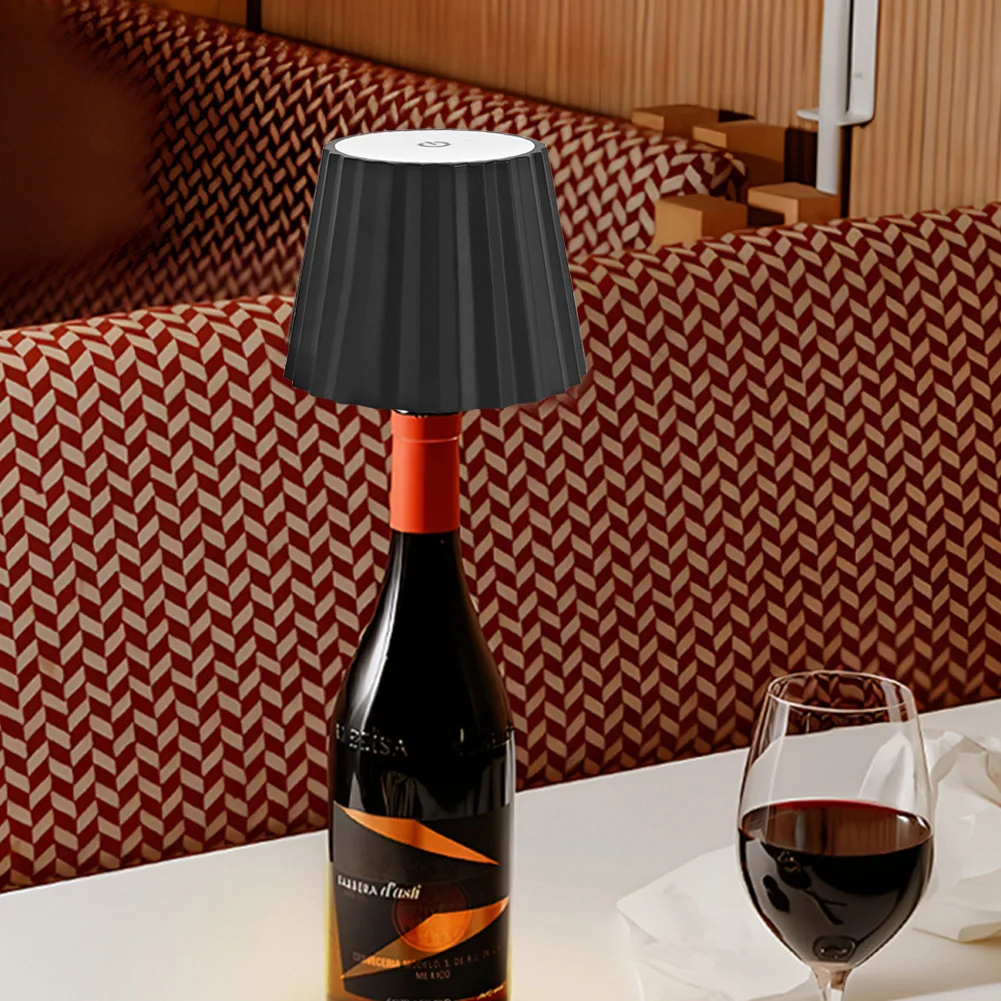 Bottiglia di vino LED con 3 modalità lampada da tavolo Touch dimmerabile con luce RGB lampada da bottiglia Wireless ricaricabile per scrivania per bottiglie di vino da Bar