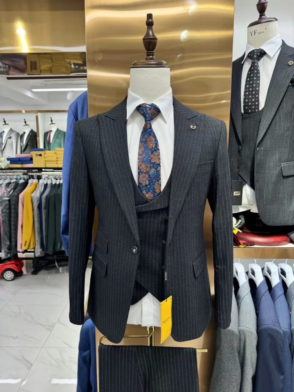 Ternos listrados masculinos da moda, 3 peças, blazer, colete, calças para festa formal, elegante, lapela, smoking, casamento, noivo, personalizado