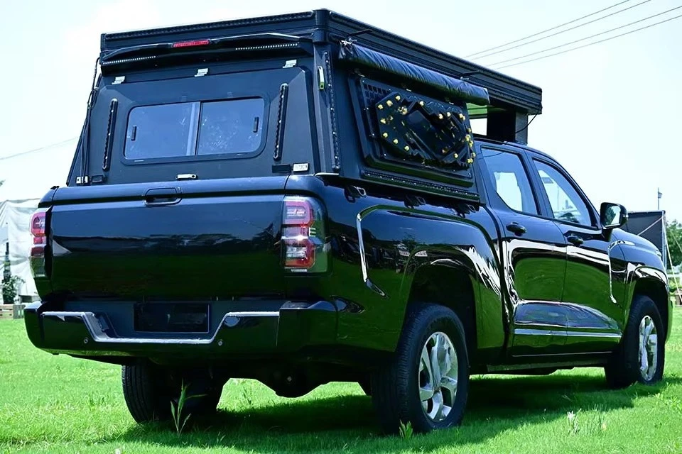 P-Show Outdoor Overland Rooftop Camper for Pickup Truck Full Hard Shell with Electric Lift and Tailbox System Car Rooftop Tent
