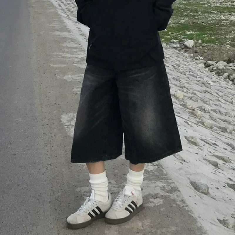 

PBAP Do Old Women Wide Leg Denim Shorts Big Size Low Waist Black Washed Frayed Whiskers Baggy Jeans Jorts Casual Vintage Clothes