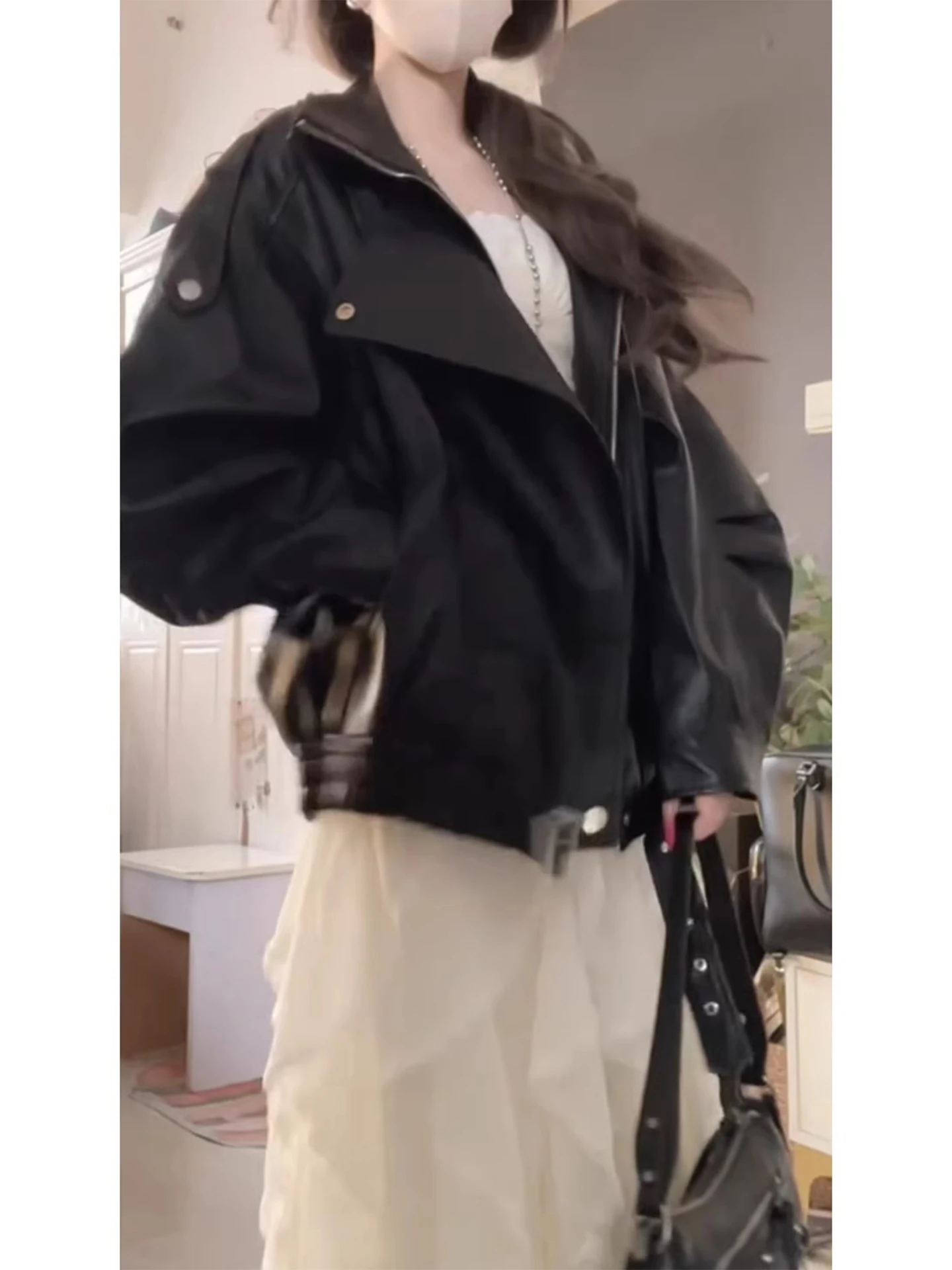 Jaqueta Feminina Bla Retro de Couro PU com Gola Lapela, Nova Coleção Primavera Outono 2026, Estilo Motoqueira Descolado