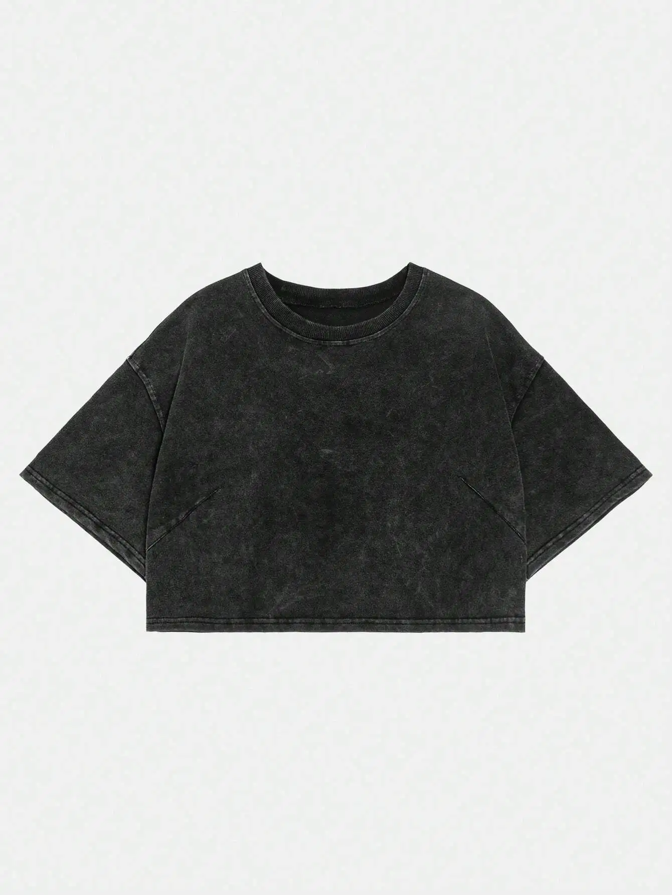 

Women's Oversized Cropped T-Shirt with Washed Black Finish, Short Sleeve, Casual Streetwear Style