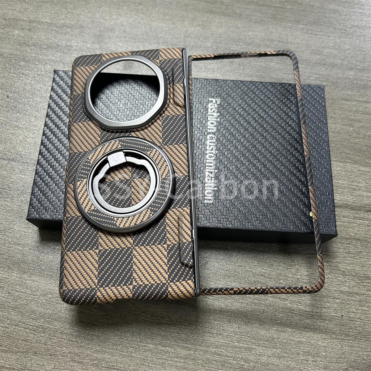 

Real Carbon Case for Honor Magic V3 Carbon Fiber Magsafe Aramid Anti-explosion magnetic ring desktop holder