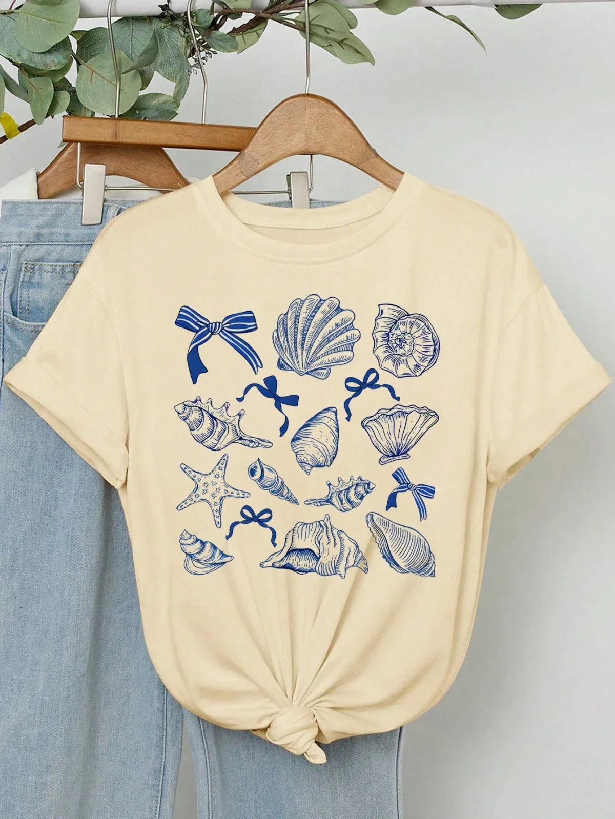 Summer American Retro Marine Animal Conch Bow Pattern Women's Round Neck Street Clothing Half-sleeved Top Aesthetic Clothes image 4
