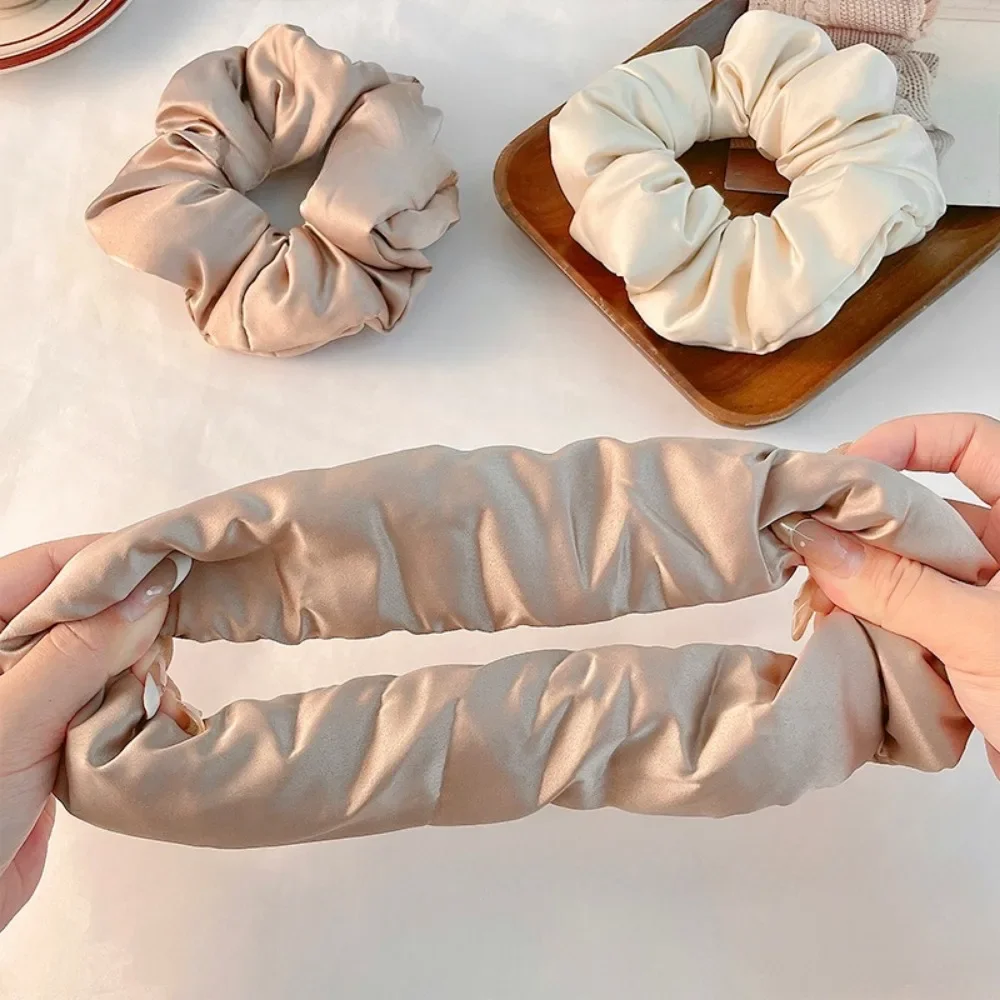 Miękka poduszka Elastyczna opaska do włosów Scrunchie dla kobiet Luksusowy design Duży kwiat wypełniony bawełną Solidna satyna Kucyk Krawaty Akcesoria — zdjęcie 7