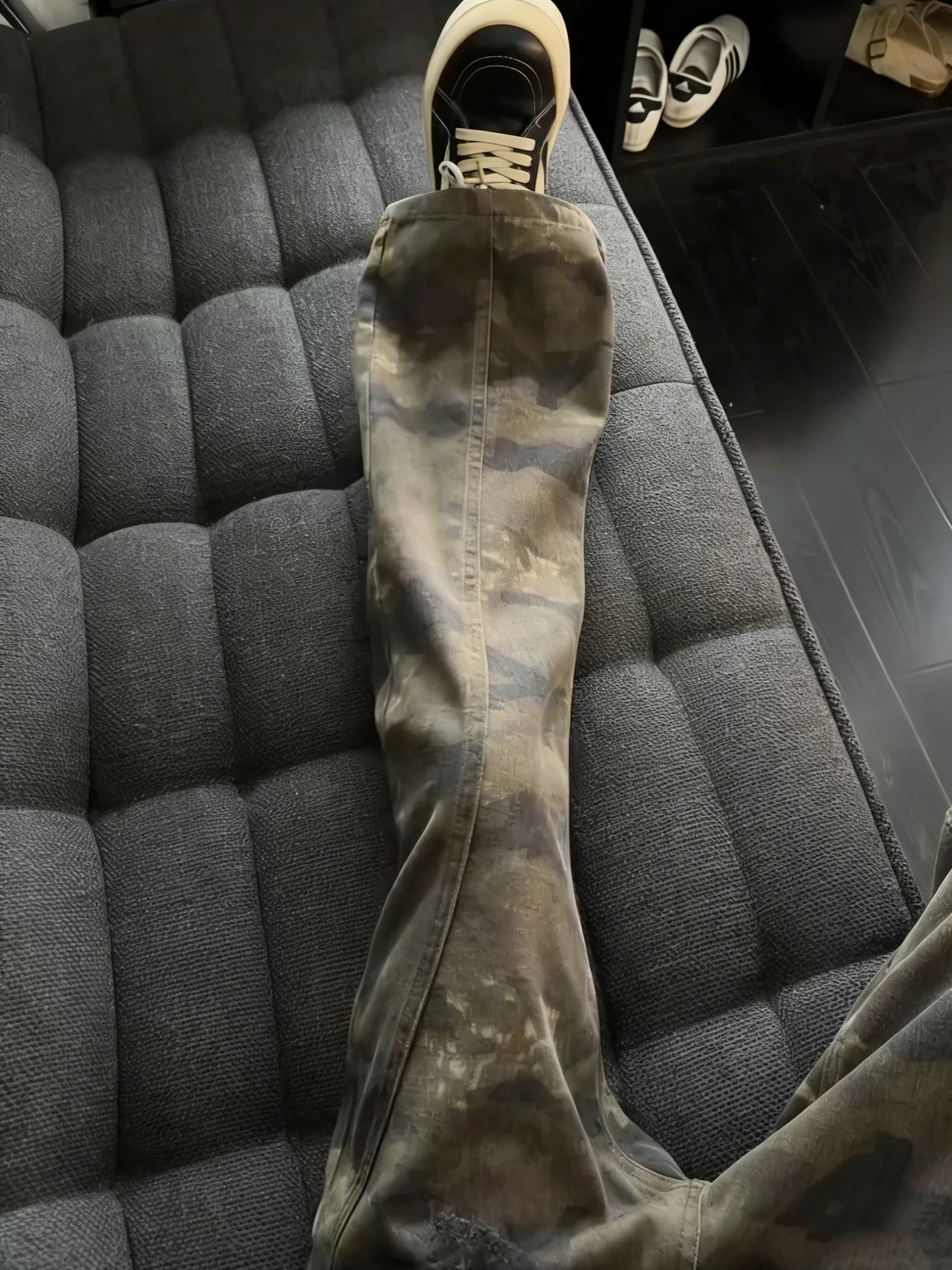 

Cleanfit Camouflage Straight Leg Jeans Men's American High Street Vintage Flared Pants Knife Distred Denim Jeans