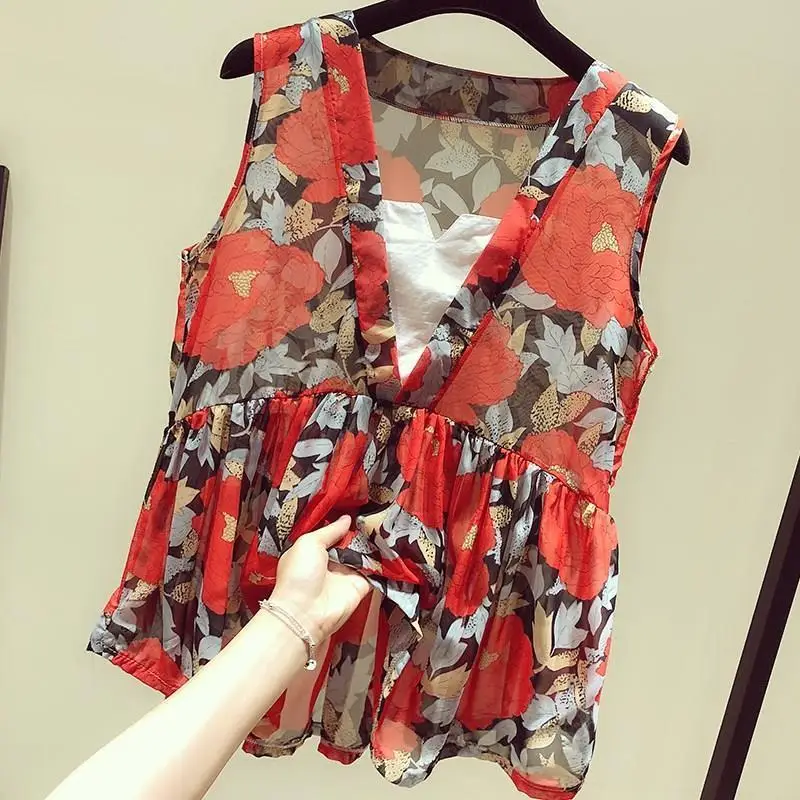 Korean Edition Summer New Chiffon Women\'s Shirt Loose Slimming Sleeveless V-neck Flower Printed Fake Two Casual Top for Women